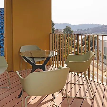 Apartment Serviced By De Charme Laveno-Mombello
