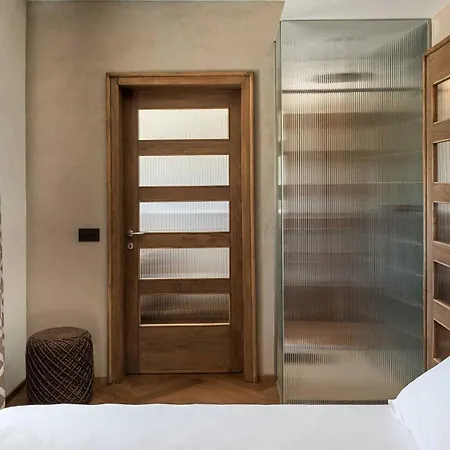 Apartment Serviced By De Charme *